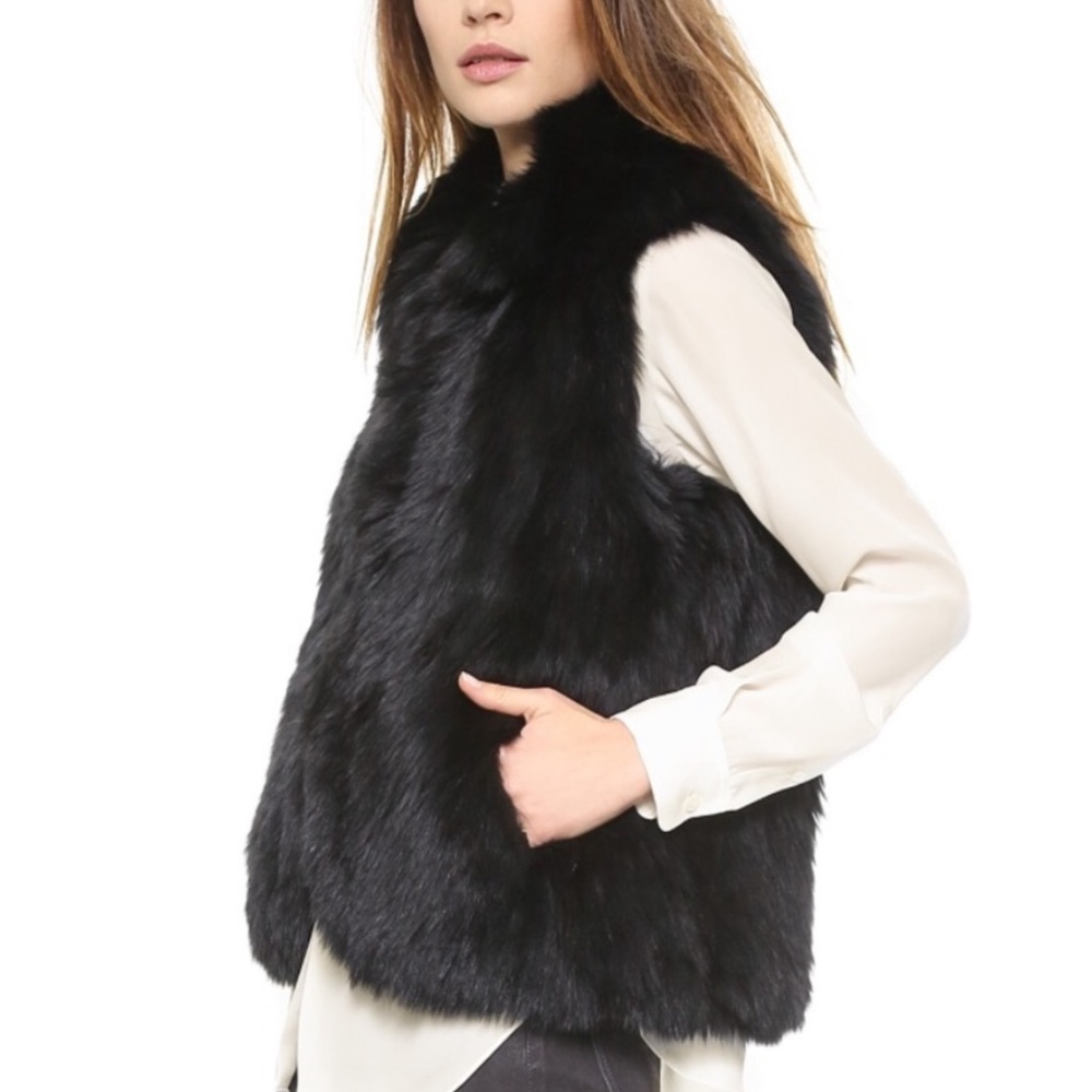Theory black fox fur vest gillet